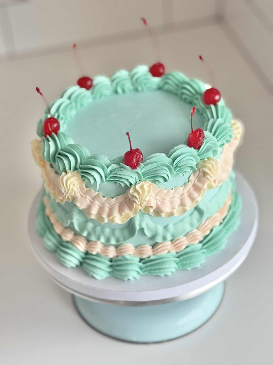 Vintage buttercream piping class - Tuesday November 4th - 6:30 - 8pm