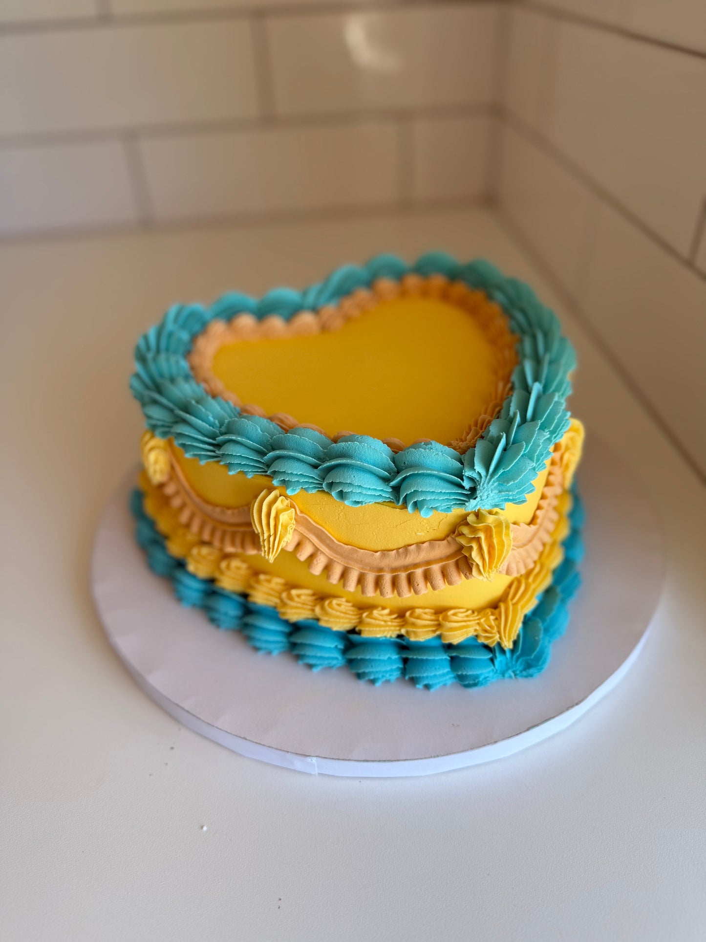 Deluxe vintage buttercream HEART