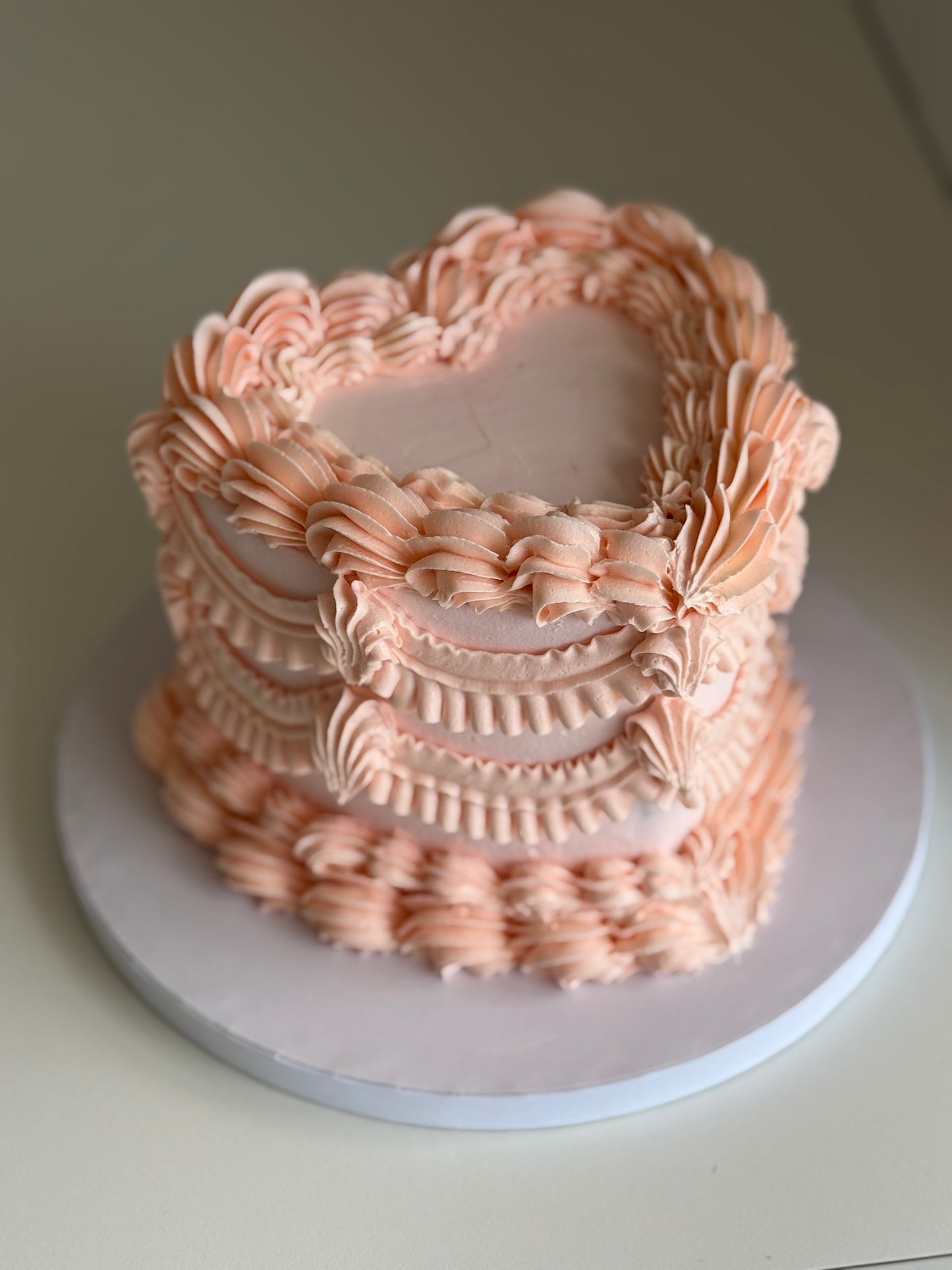 Deluxe vintage buttercream HEART