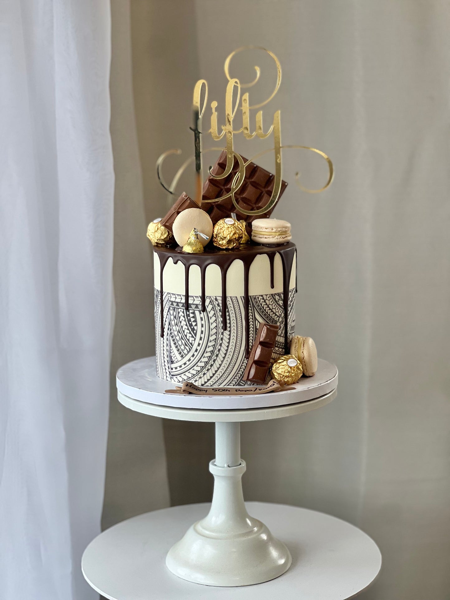 Island pattern cakes