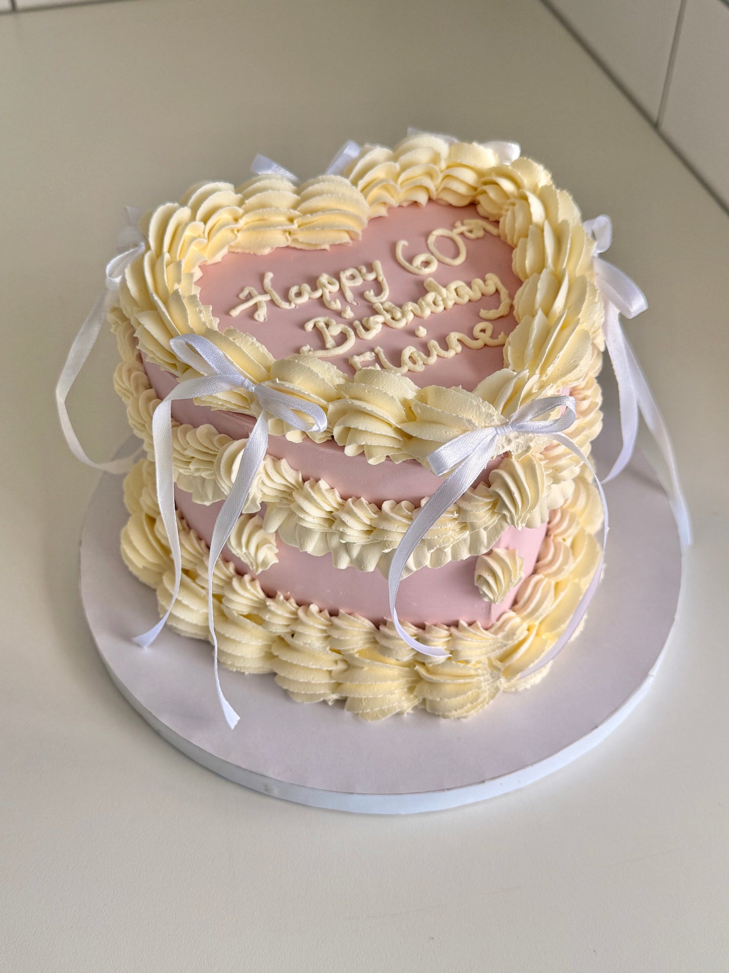 Deluxe vintage buttercream HEART