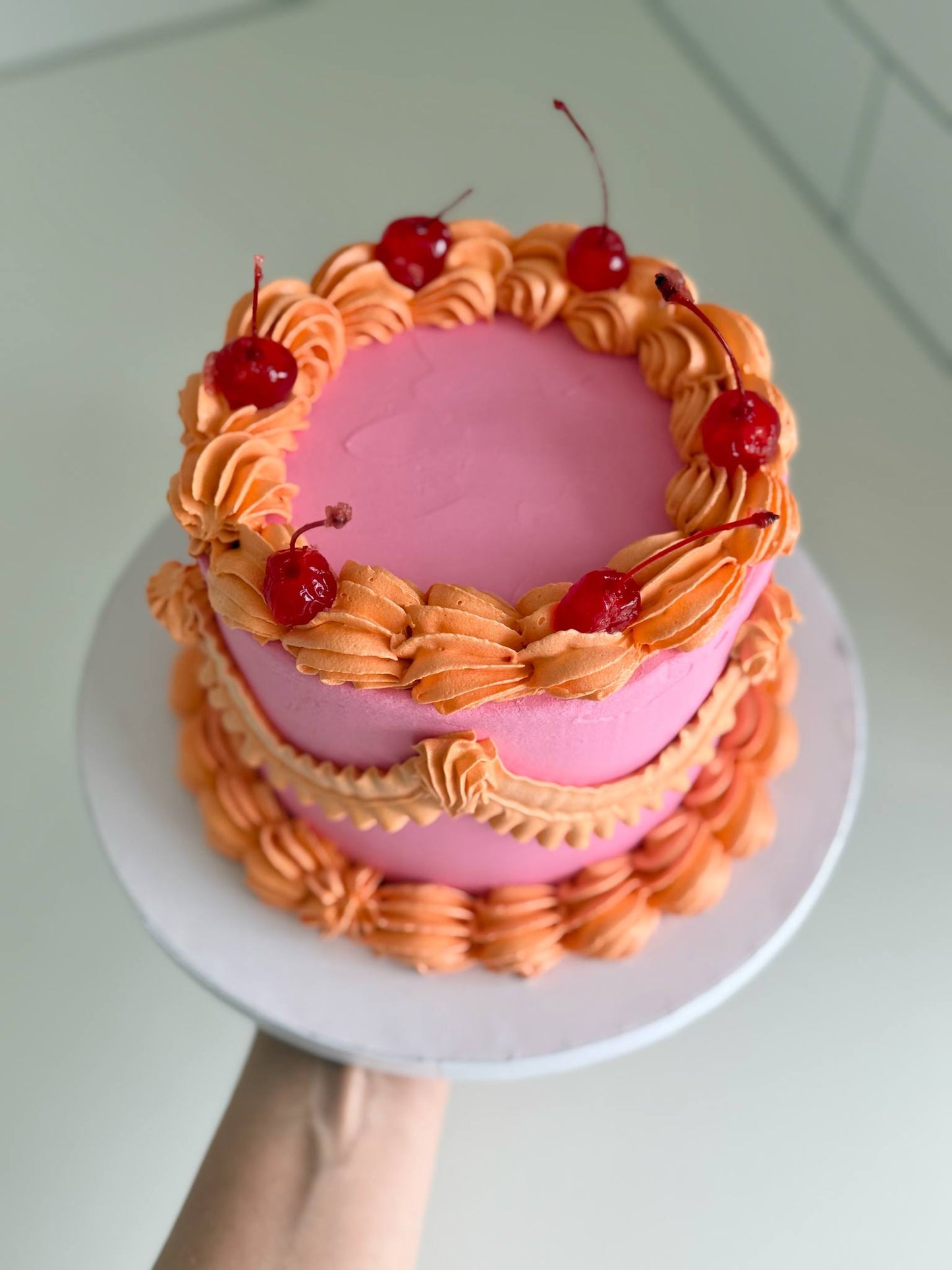Deluxe vintage buttercream ROUND